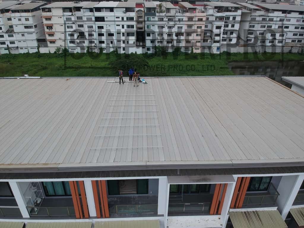 ติดตั้งโซลาร์เซลล์ บ้าน คุณสุรศักดิ์ หมู่บ้านเบญญาภา ราชพฤกษ์ 5 kW