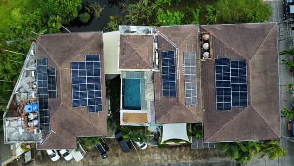 ติดตั้งโซลาร์เซลล์ ศิวะนา เพลส ภูเก็ต 30 kW